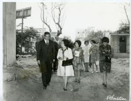 [Retrato de grupo no âmbito da visita da subsecretária de Estado da Segurança Social ao Centro de...