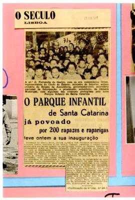 [Plano de pormenor de um placard expositivo sobre os direitos da criança]