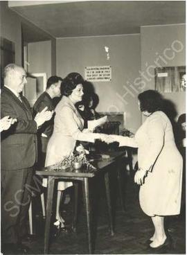 [Retrato de grupo no âmbito da visita da subsecretária de Estado da Segurança Social à Santa Casa...