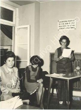 [Retrato de grupo no âmbito da visita da subsecretária de Estado da Segurança Social à Santa Casa...