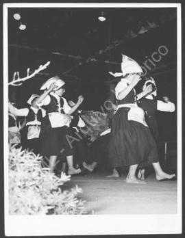 [Retrato de grupo em evento no Internato do Alvor, em Sintra]