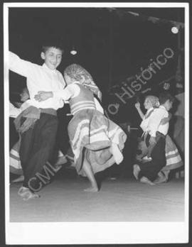 [Retrato de grupo em evento no Internato do Alvor, em Sintra]