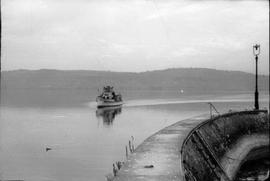 [Vista geral de um barco de transporte de passageiros, em Mürren, na Suíça]