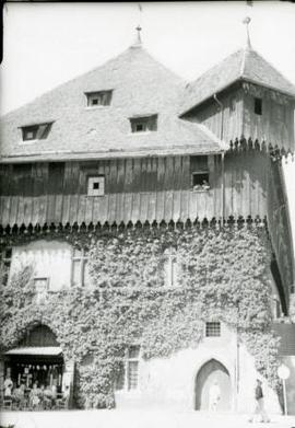 [Vista de um edifício em Constança, na Alemanha]