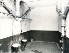 [Plano geral do espaço de lavabos do Centro de Apoio Social de Lisboa]